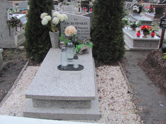 Grób Maria Jackowska
