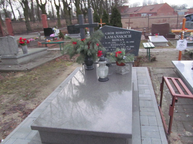 Grób Tadeusz Lamański